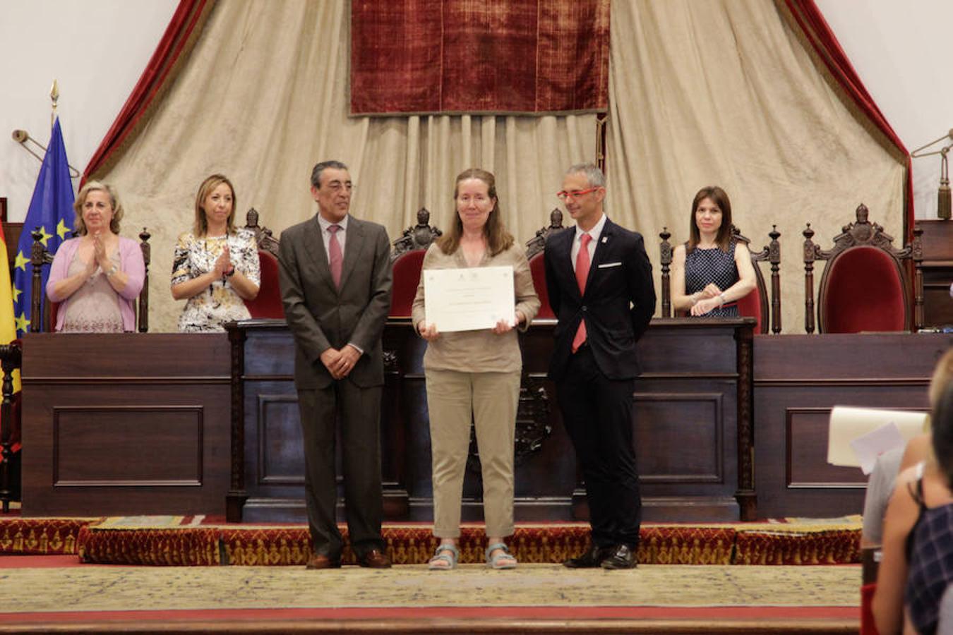 Fotos: La USAL entrega los premios a las 100 mejores notas de la EBAU