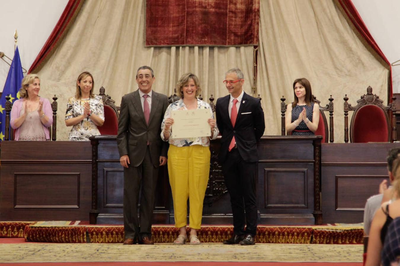 Fotos: La USAL entrega los premios a las 100 mejores notas de la EBAU