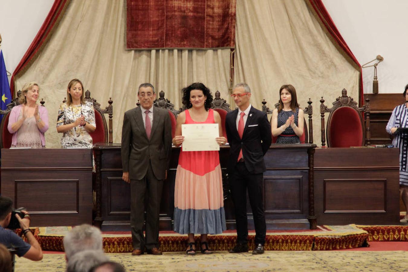 Fotos: La USAL entrega los premios a las 100 mejores notas de la EBAU