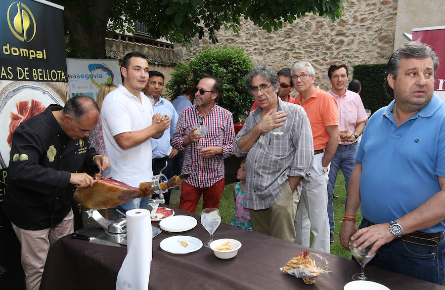 Fotos: Cócteles de película y Concurso de gin-tonics organizados por la Asociación de Camareros de Segovia