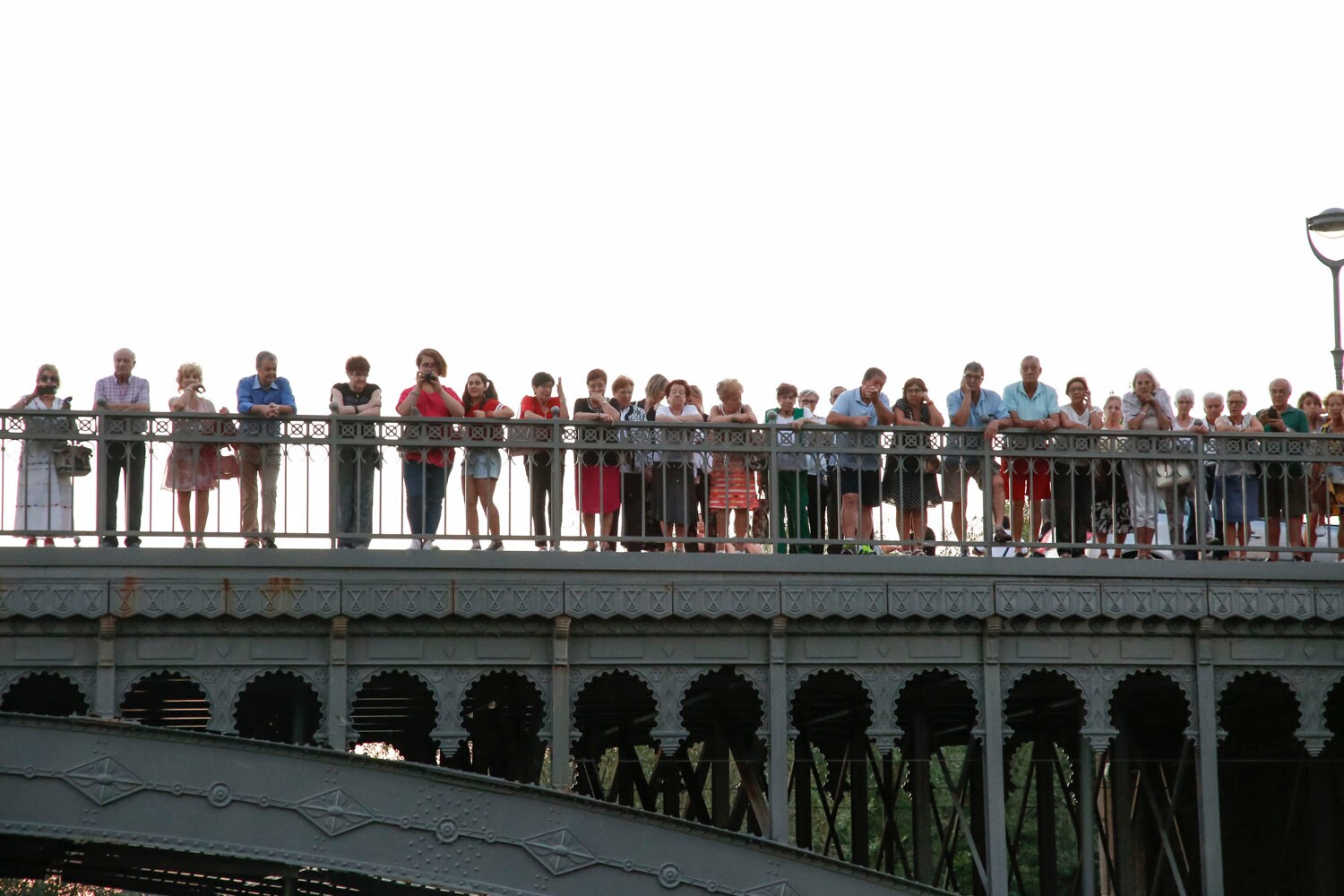 Por sexto año consecutivo, la imagen desfiló en procesión acompañada de decenas de fieles