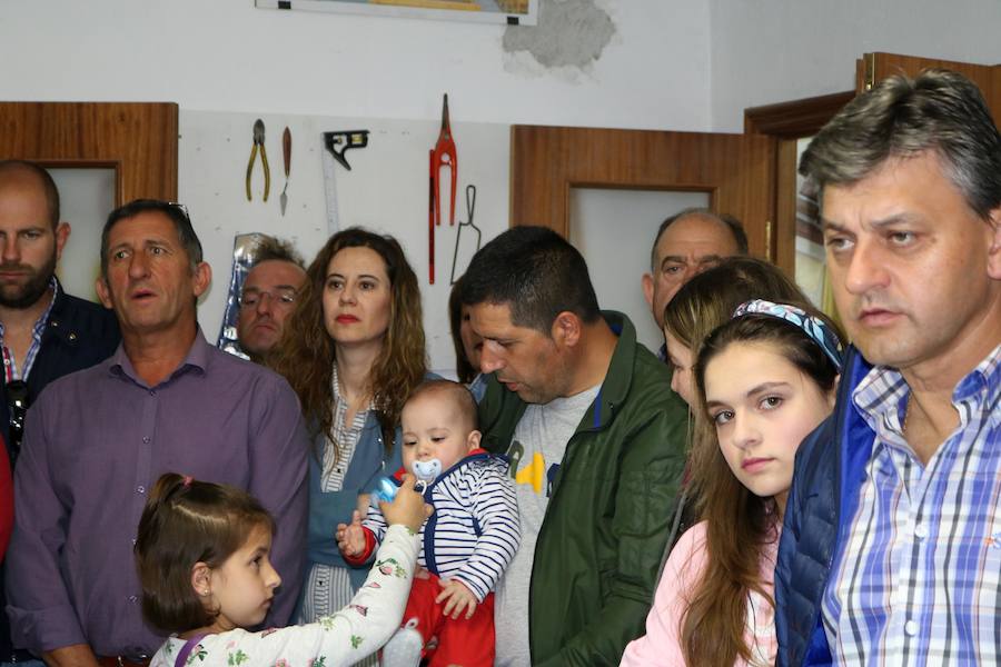 Fotos: Visita al taller de organería Acitores de Torquemada