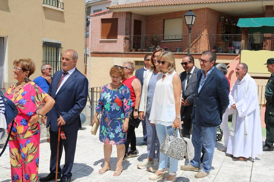 Fotos: Cevico Navero danza a la Virgen del Carmen