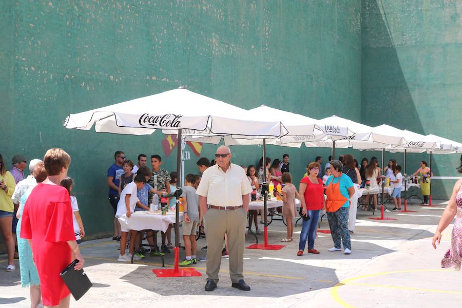 Fotos: Cevico Navero danza a la Virgen del Carmen