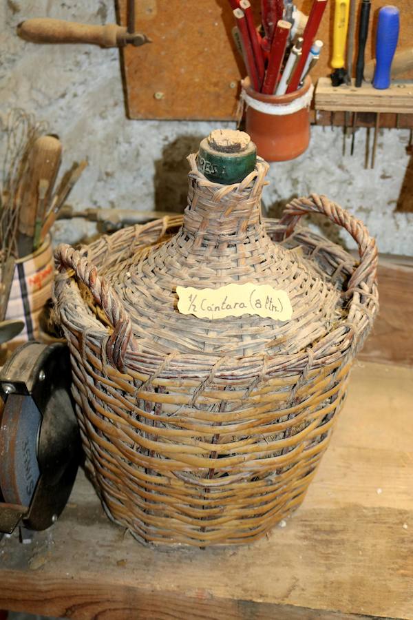 Fotos: Ruta por las cuevas y bodegas de Dueñas