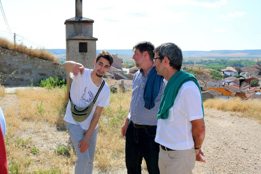 Fotos: Ruta por las cuevas y bodegas de Dueñas