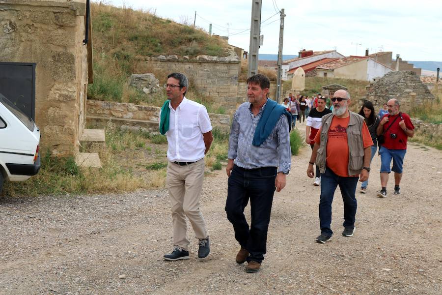 Fotos: Ruta por las cuevas y bodegas de Dueñas