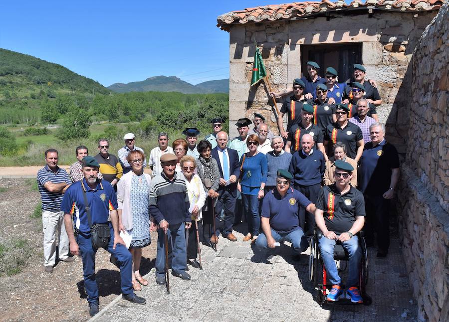 Participantes en el homenaje rendido a Adrián González, el año pasado en Cillamayor. 