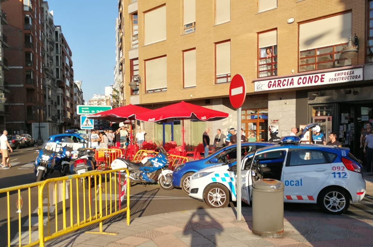 Una espectacular persecución persecución policial en León acaba con un detenido y tres 'fugados'