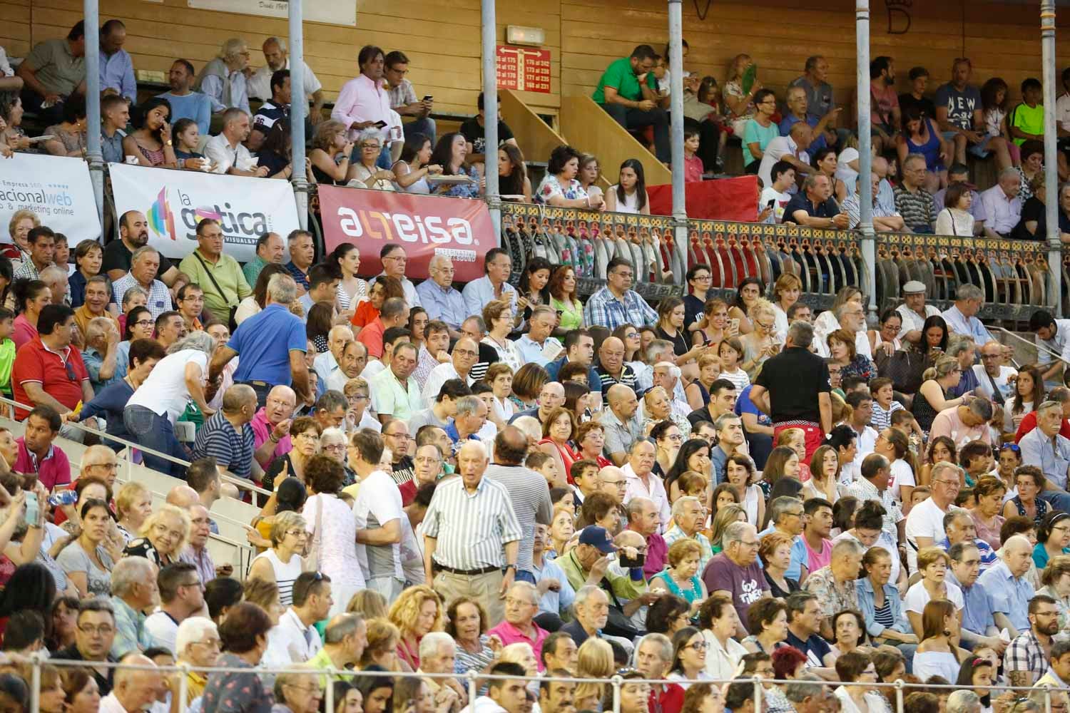 Una novillada con caballos, cuatro corridas de toros y una corrida de rejones mixta, que se celebrarán del 12 al 21 de septiembre