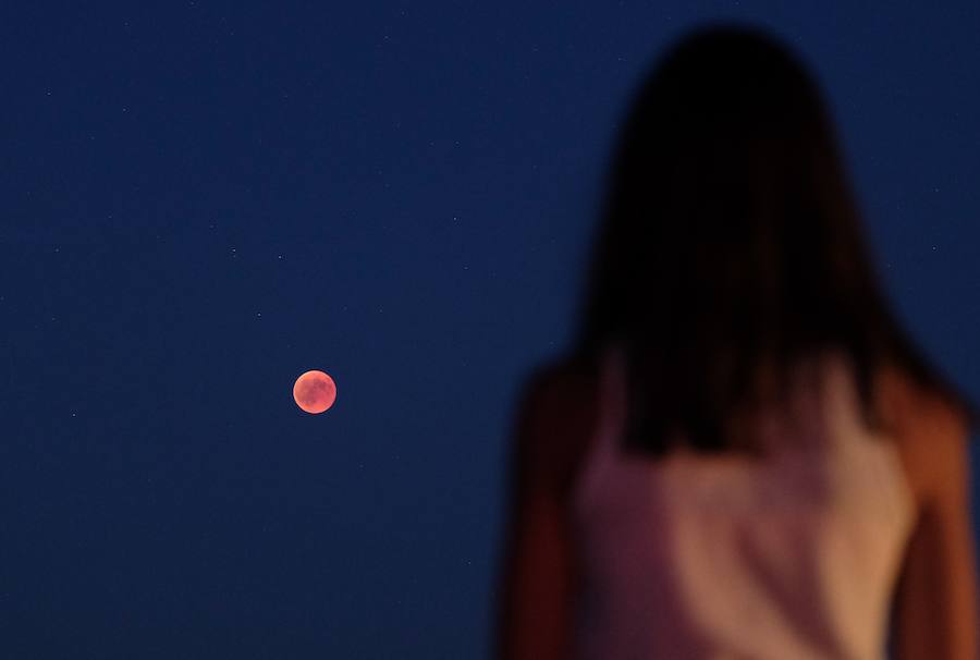 La luna en Mojados.