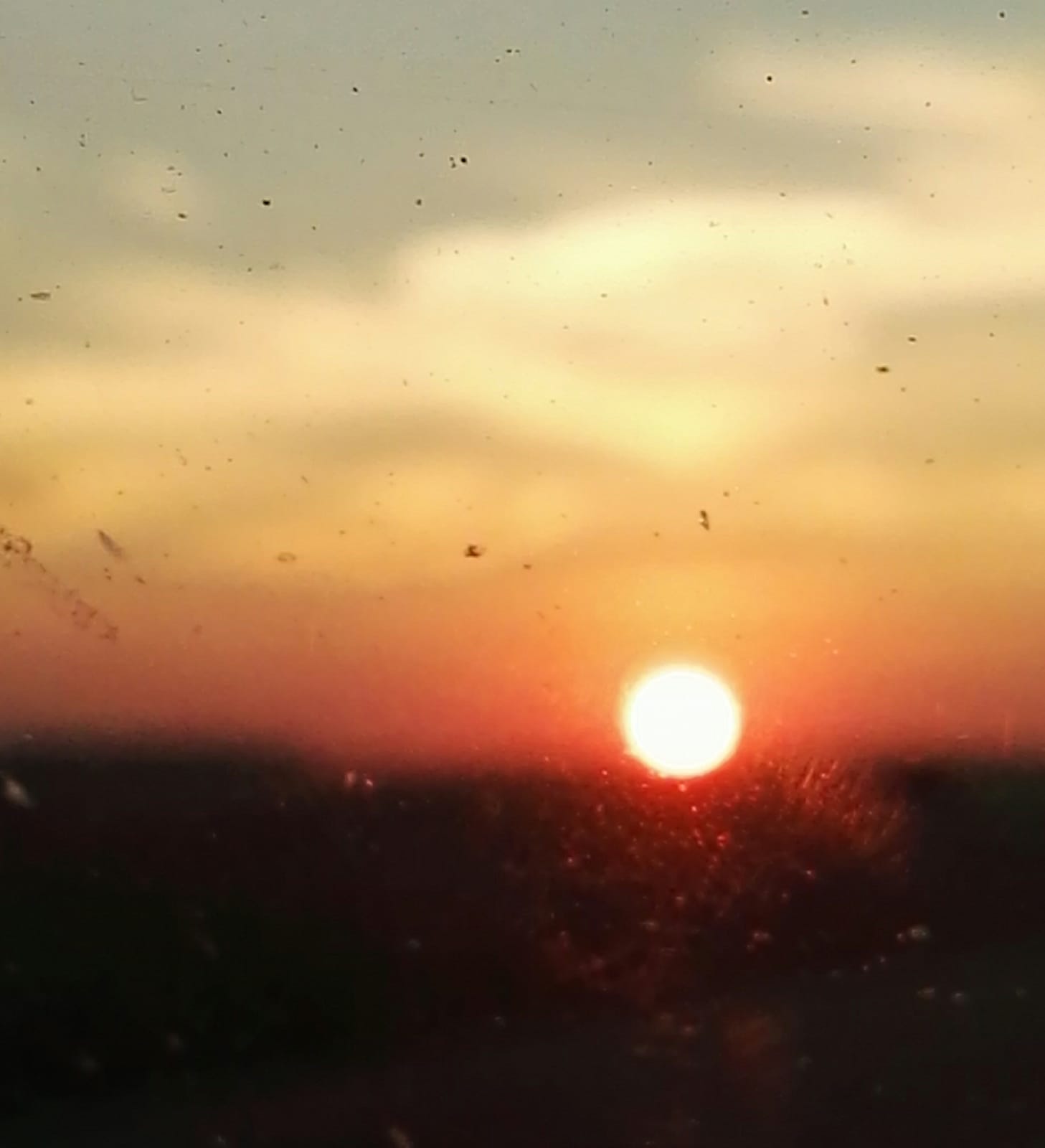 La luna por la mañana en Medina del Campo.