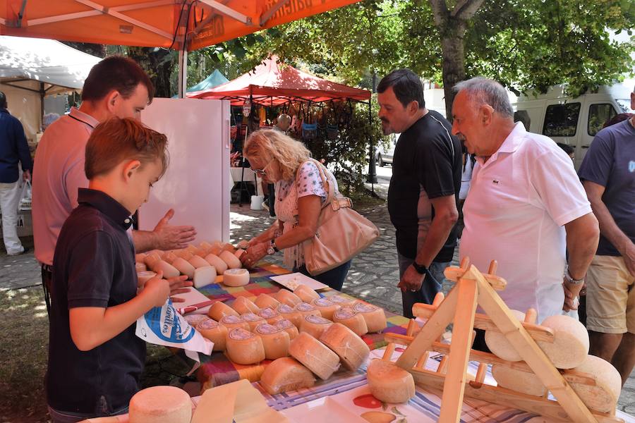 Fotos: Feria de la Artesania en Cervera de Pisuerga