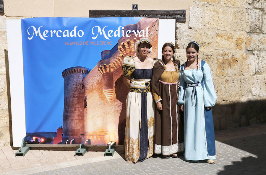 Fotos: Mercado Medieval en Fuentes de Valdepero