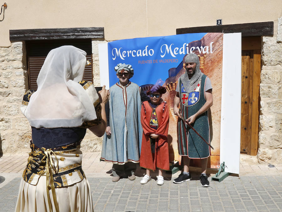 Fotos: Mercado Medieval en Fuentes de Valdepero