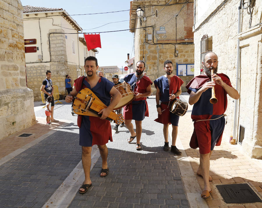 Fotos: Mercado Medieval en Fuentes de Valdepero
