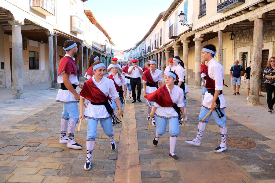 Fotos: Danza y Paloteo en Ampudia