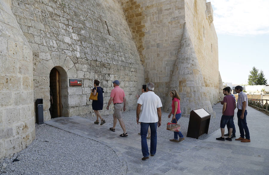 Fotos: Jornada de puertas abiertas del Castillo de Fuentes de Valdepero