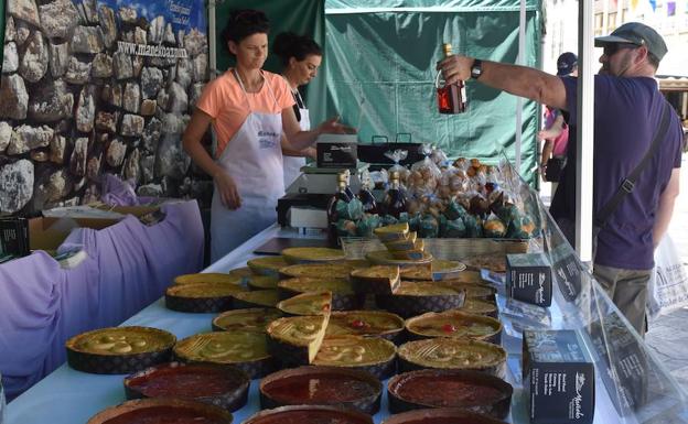 Feria del dulce de Aguilar de Campoo el año pasado. 