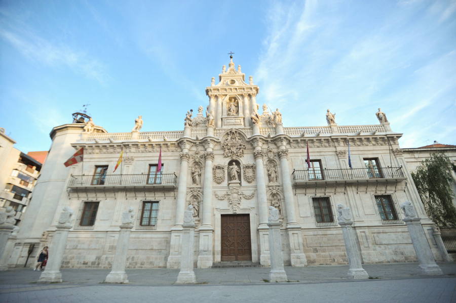 Fachada de la Universidad de Valladolid.