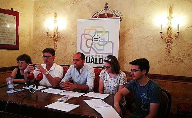 Presentación del proyecto en el Ayuntamiento del Real Sitio de San Ildefonso. 