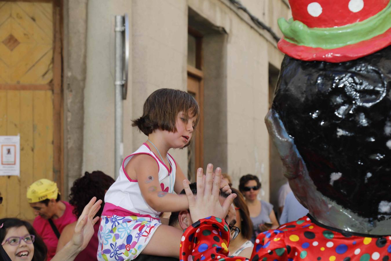 Fotos: Chupinazo, gigantes y cabezudos y subasta de balcones en Peñafiel