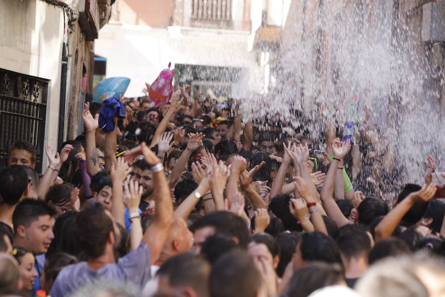 Es uno de los momentos más esperados de las fiestas de Peñafiel. El tradicional chúndara que todas las tardes al filo de las 17 h recorre las calles de la localidad