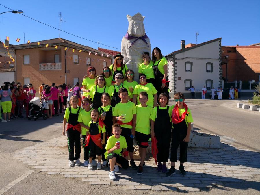 Fotos: Pregón y pasacalles en Wamba