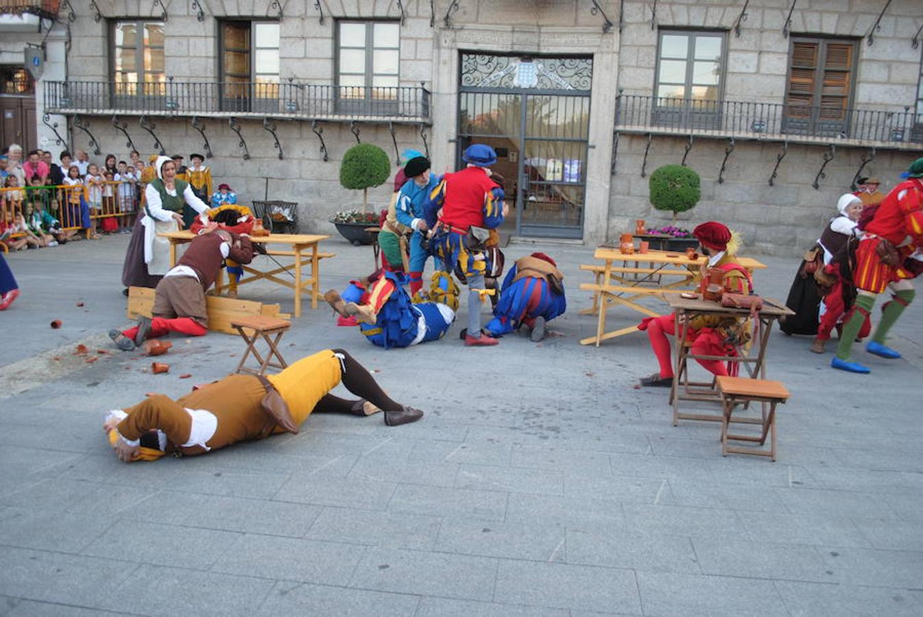 Fotos: Jornada del viernes de la Feria Renacentista Imperiales y Comuneros de Medina del Campo