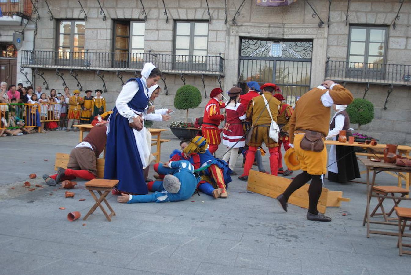 Fotos: Jornada del viernes de la Feria Renacentista Imperiales y Comuneros de Medina del Campo