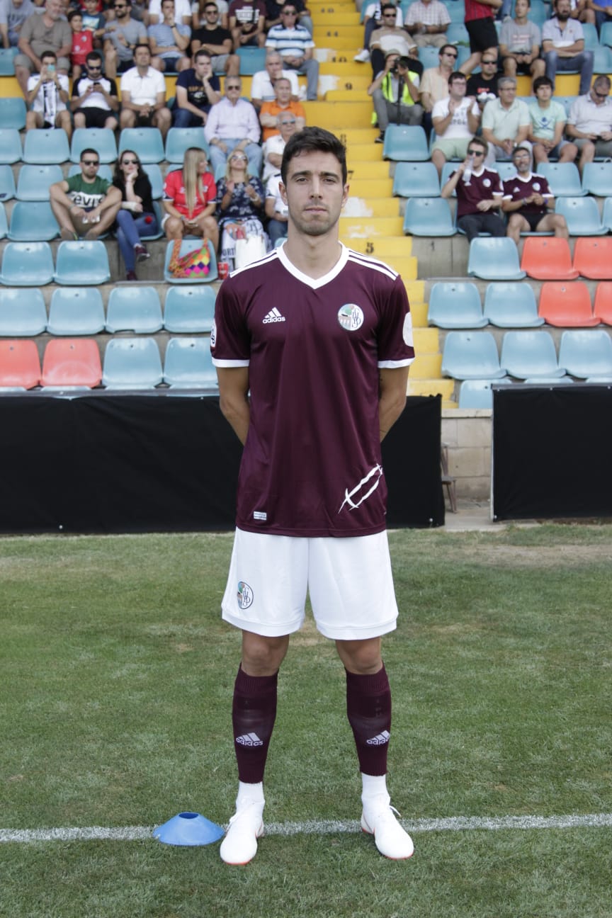 Fotos: Presentación del CF Salmantino ante el Villanovense