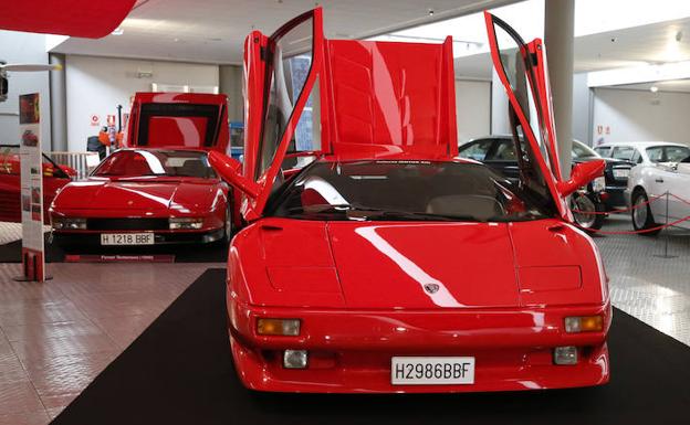 Un Lamborghini Diablo, en la exposición del Museo de Historia de la Automoción.