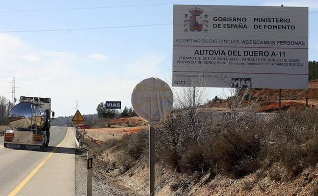 Obras en la Autovia del Duero en Soria. 