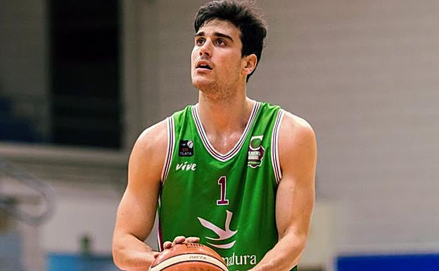 El alero Rafael Casanova. 