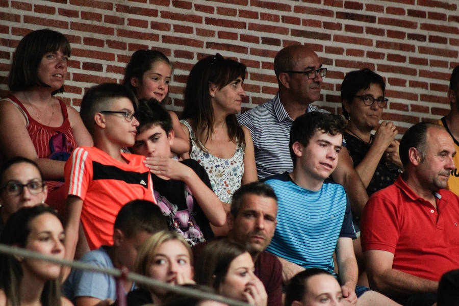 La actividad atrajo a numeroso público hasta la plaza de toros