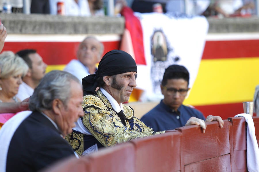 Fotos: Juan Jose Padilla se despide de la plaza de toros de Palencia