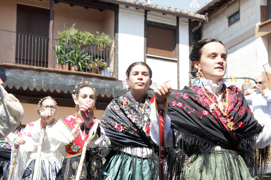 Fotos: Las cintas y el paleo animan Sotoserrano