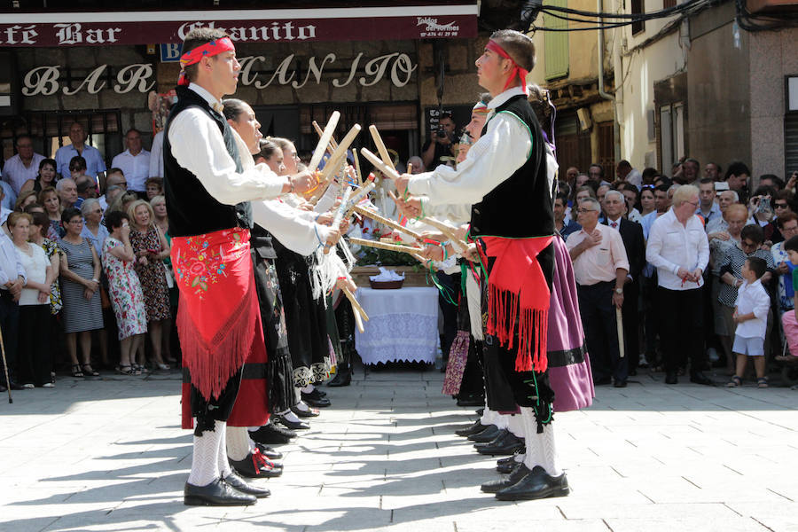 Fotos: Las cintas y el paleo animan Sotoserrano