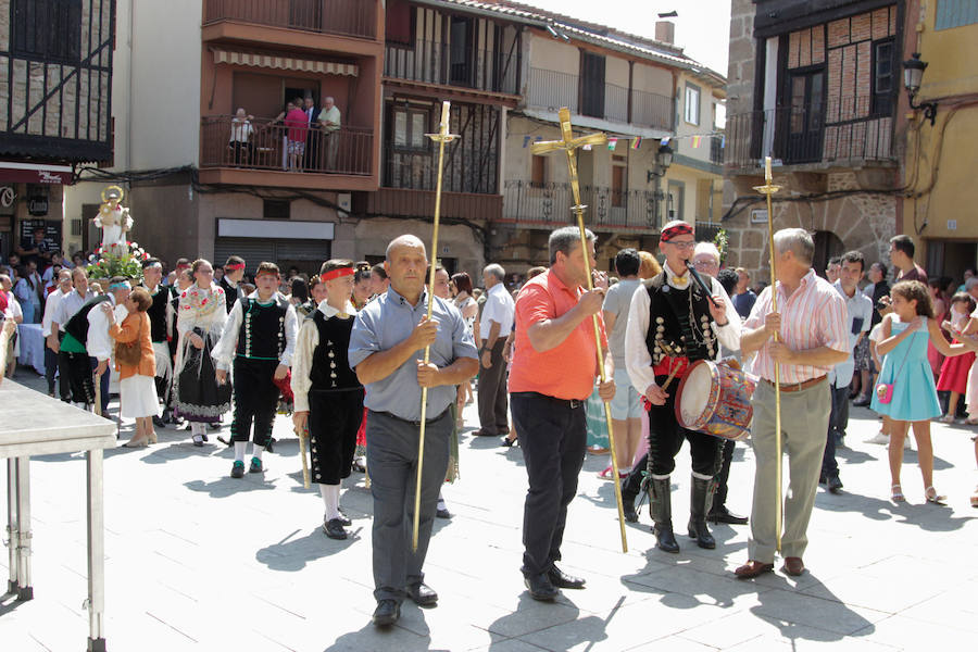 Fotos: Las cintas y el paleo animan Sotoserrano