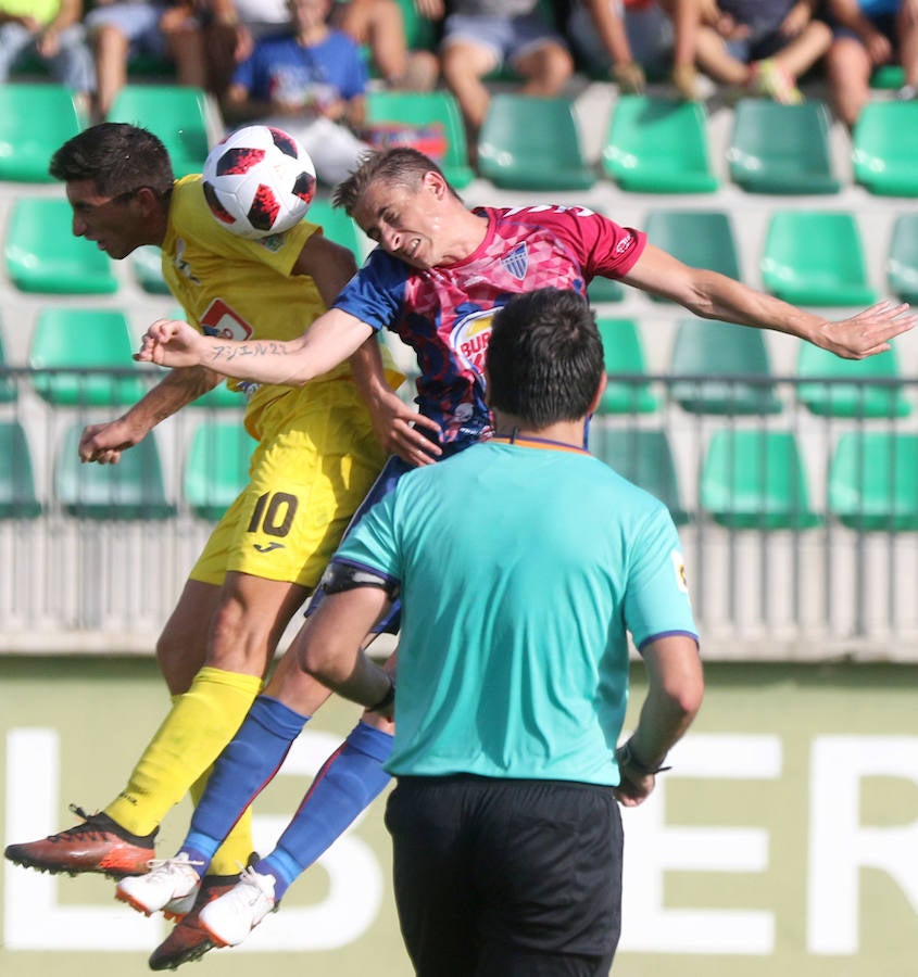 Fotos: Victoria de la Gimnástica Segoviana ante La Bañeza 3-0