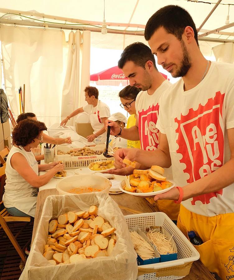 Fotos: Inauguración de las Casetas Regionales