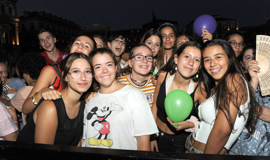 Fotos: Los &#039;triunfitos&#039; abarrotan la Plaza Mayor de Valladolid