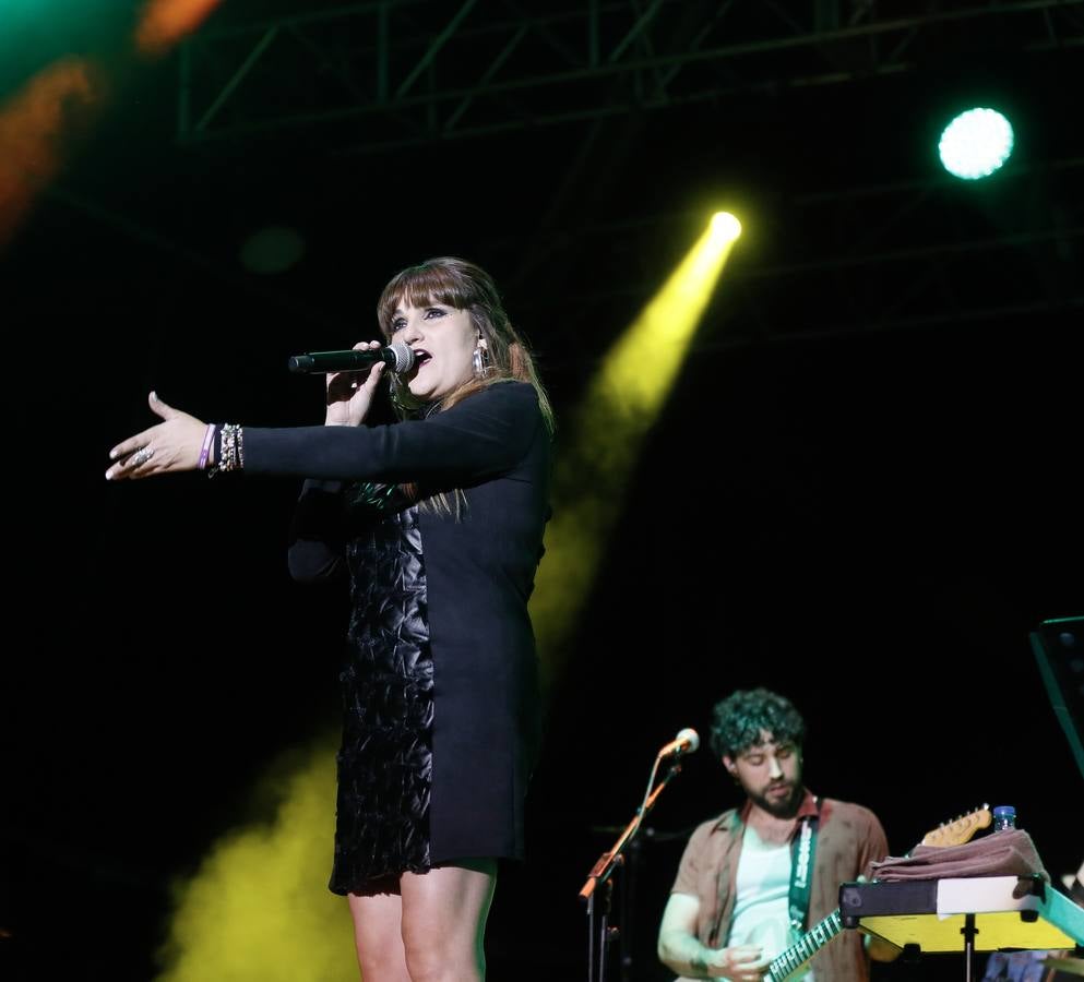 Fotos: Concierto de Rozalén en la Plaza Mayor de Valladolid