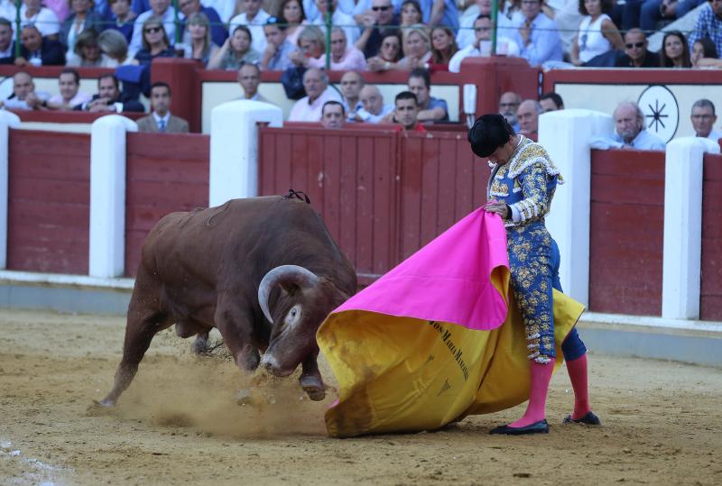 Tercer festejo taurino con motivo de la Feria y Fiestas de la Virgen de San Lorenzo 2018