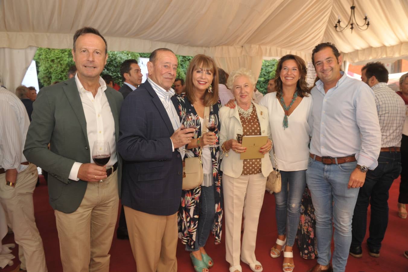 El general Manuel Gorjón, Luis Sanz (Dehesa de los Canónigos), Mar Piquer, María Luisa Cid, Belén Sanz e Iván Sanz.