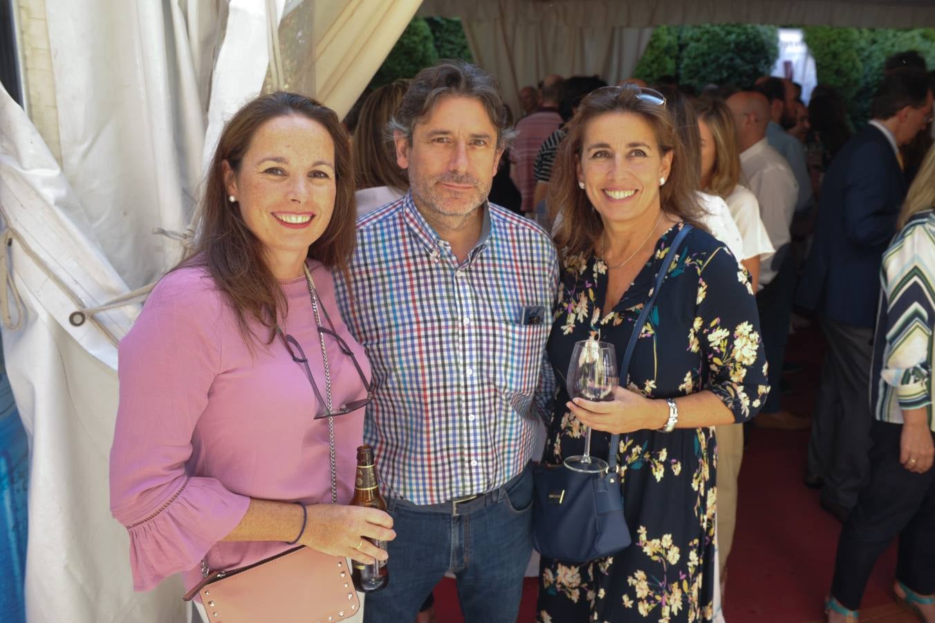 María Salamanqués (Bodegas Avelino Vegas), Antonio Gabarrón y Rebeca Salamanqués (Grupo Norte).