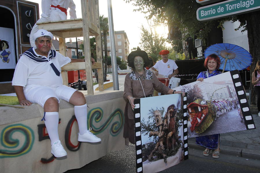 Fotos: El pregón y el desfile de peñas inauguran las fiestas de Laguna de Duero 2018