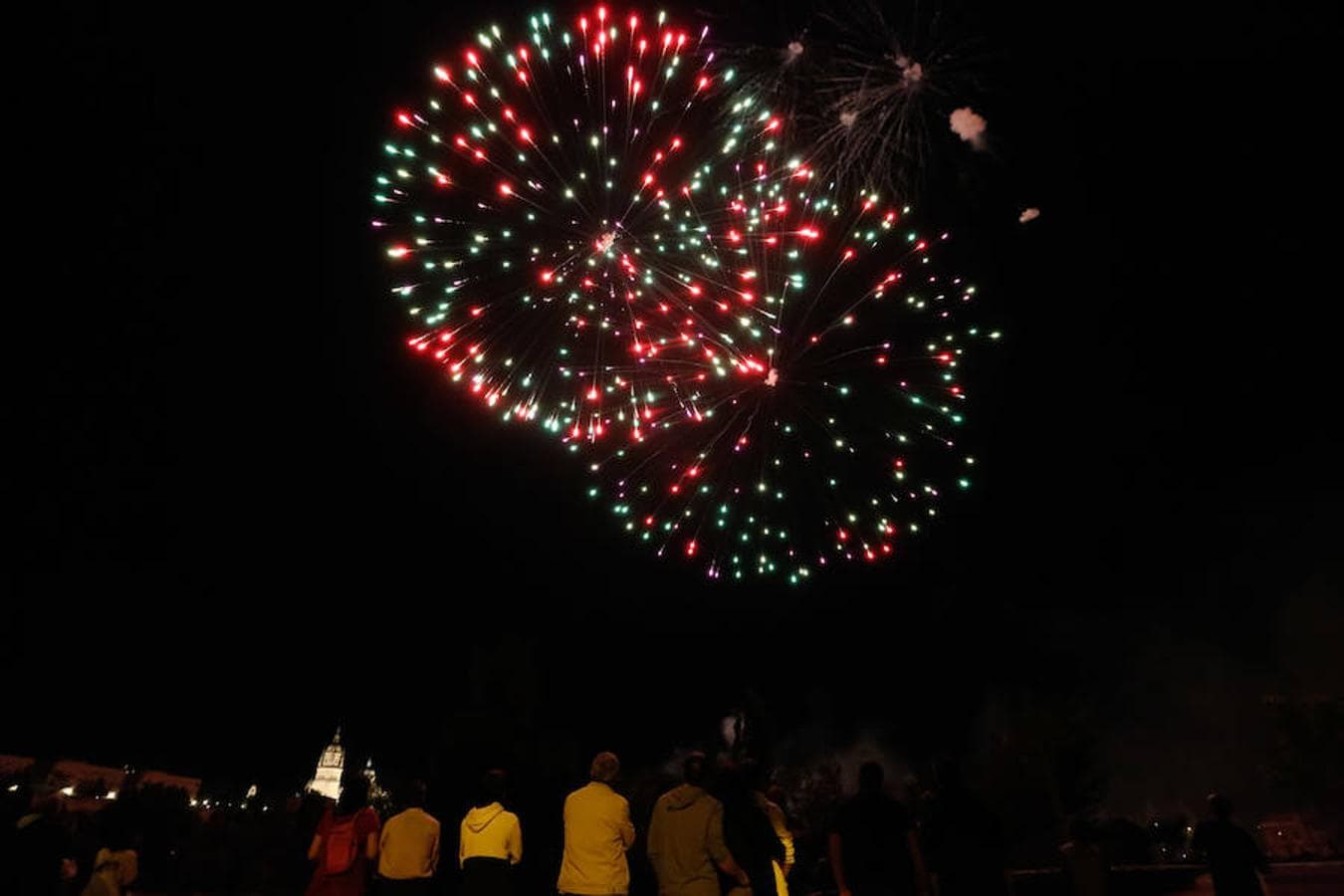 Fotos: Los fuegos Artificiales encienden las fiestas en Salamanca