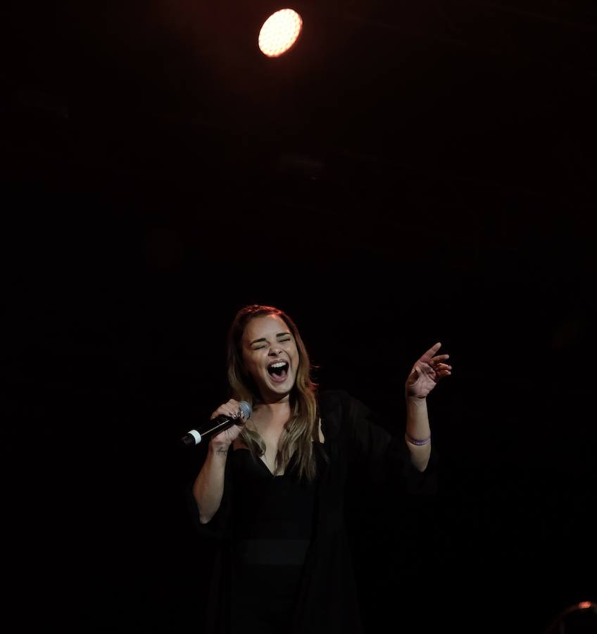 Fotos: Concierto de Chenoa en la Plaza Mayor de Valladolid durante las Fiestas de la Virgen de San Lorenzo 2018