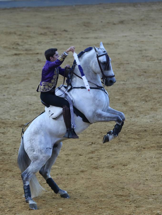 Fotos: Corrida de rejones en las fiestas de la Virgen de San Lorenzo 2018
